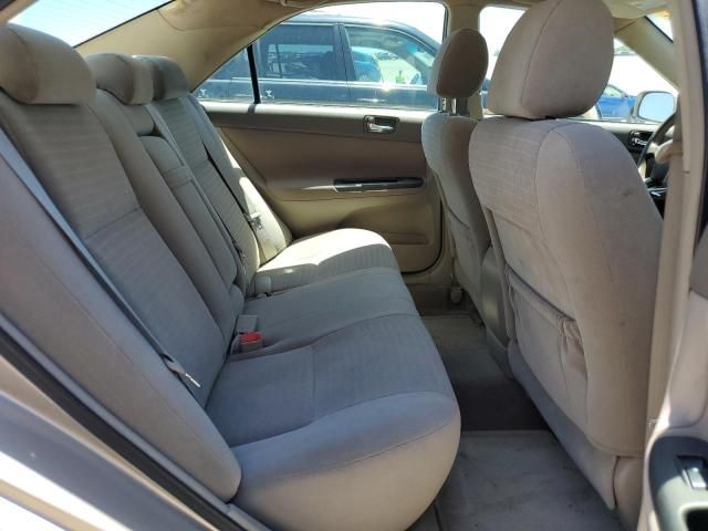 2005 Toyota Camry LE