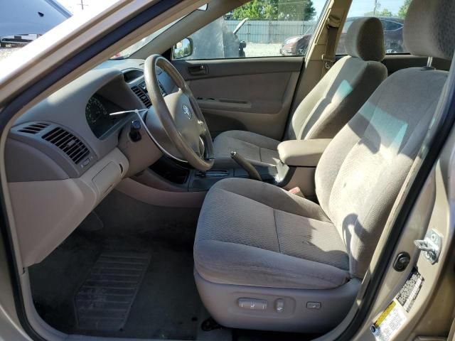 2004 Toyota Camry LE