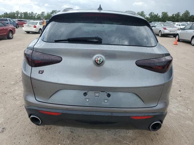 2018 Alfa Romeo Stelvio TI