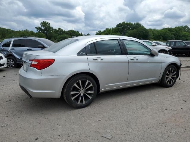 2012 Chrysler 200 S