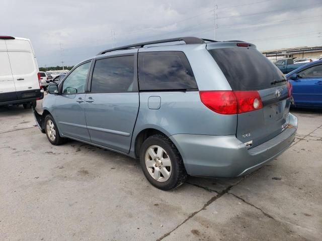 2007 Toyota Sienna CE