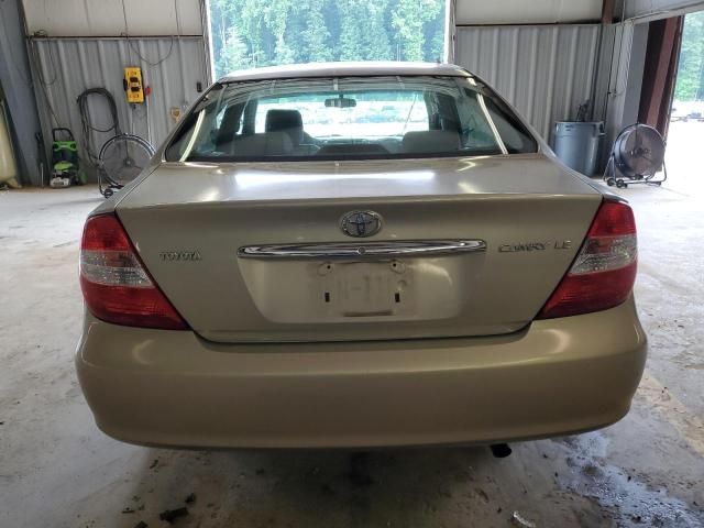 2004 Toyota Camry LE