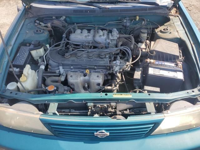 1995 Nissan Sentra Base