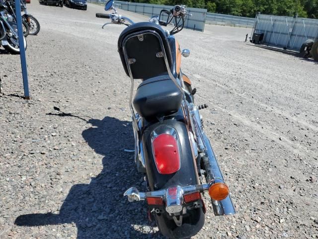 1998 Honda VT750 CD2