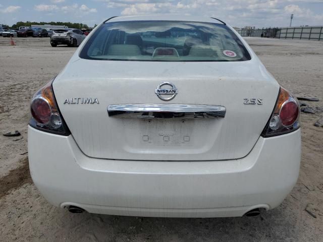 2010 Nissan Altima Base