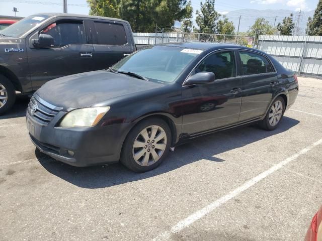 2005 Toyota Avalon XL