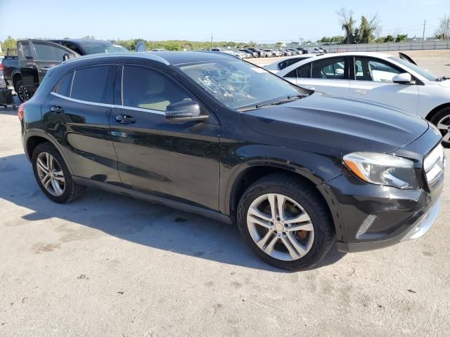 2016 Mercedes-Benz GLA 250