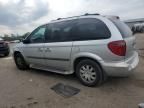 2005 Chrysler Town & Country