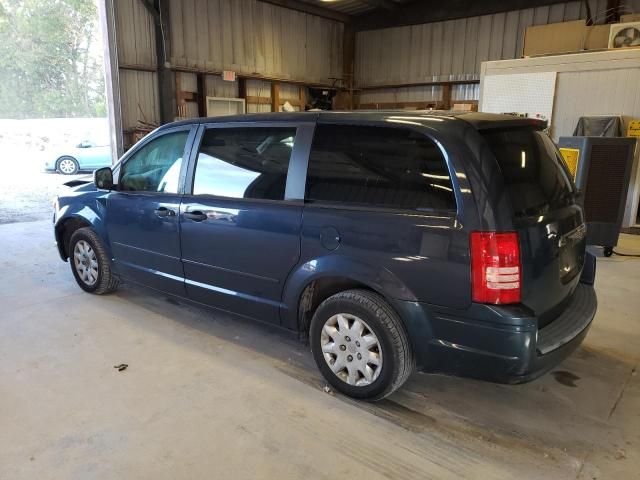 2008 Chrysler Town & Country LX