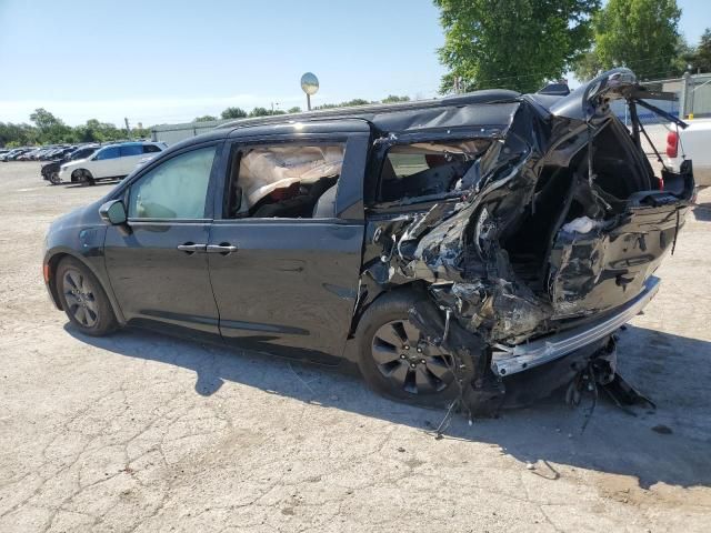 2020 Chrysler Pacifica Hybrid Limited