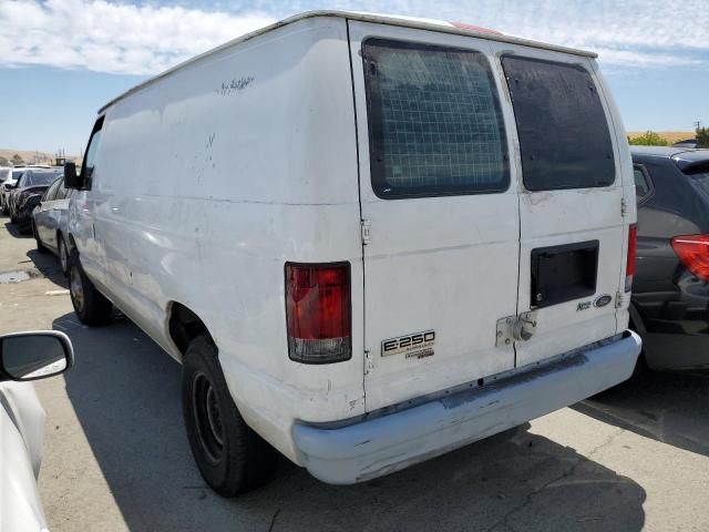 2013 Ford Econoline E250 Van