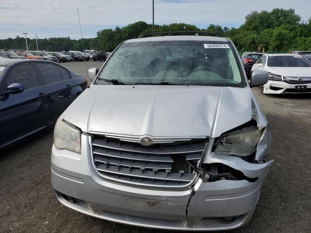 2008 Chrysler Town & Country Touring