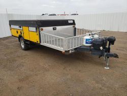 Salvage trucks for sale at Brighton, CO auction: 2008 Fleetwood Trailer