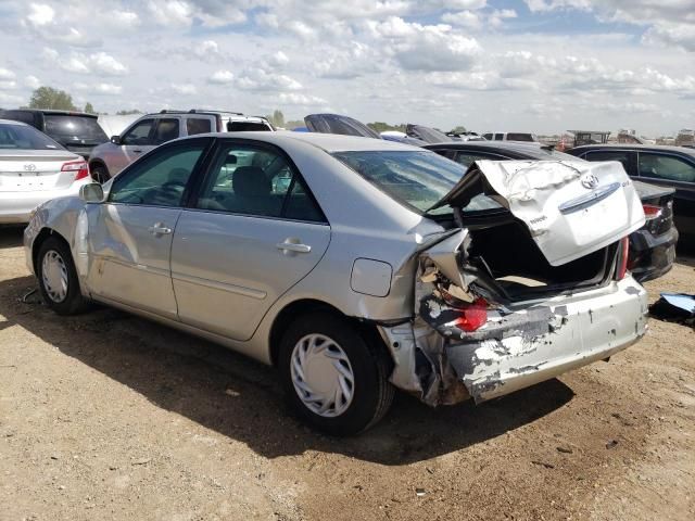 2004 Toyota Camry LE