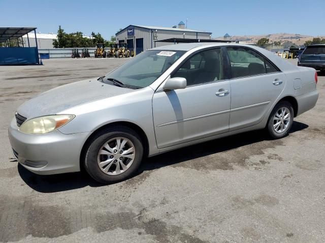 2004 Toyota Camry LE