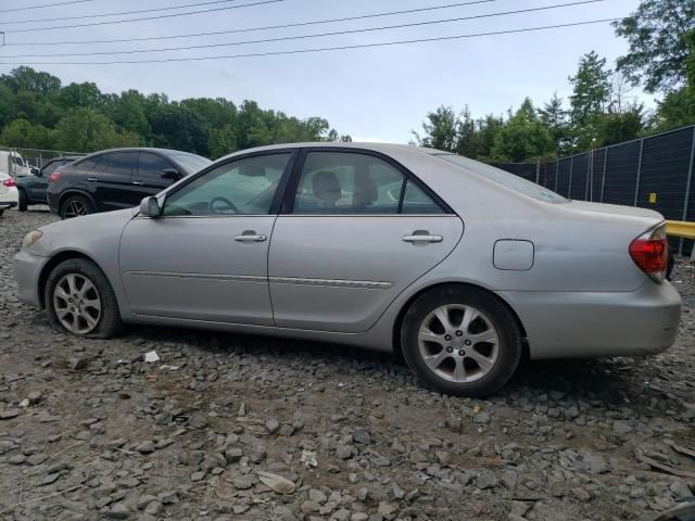 2005 Toyota Camry LE