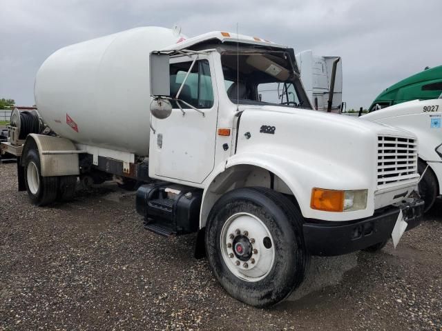 1995 International 4000 4900