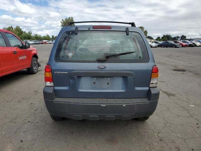 2005 Ford Escape XLS