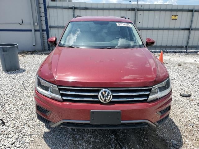 2018 Volkswagen Tiguan SE