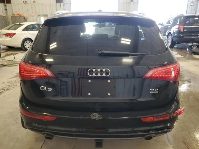 2011 Audi Q5 Premium Plus