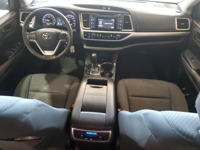 2015 Toyota Highlander LE