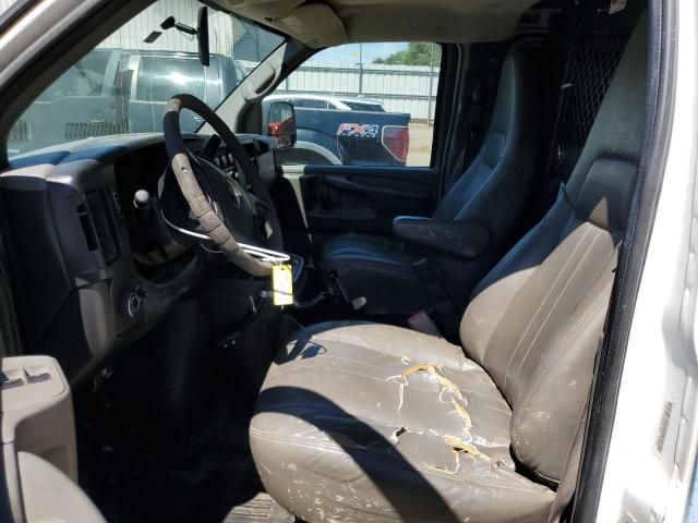 2014 Chevrolet Express G2500