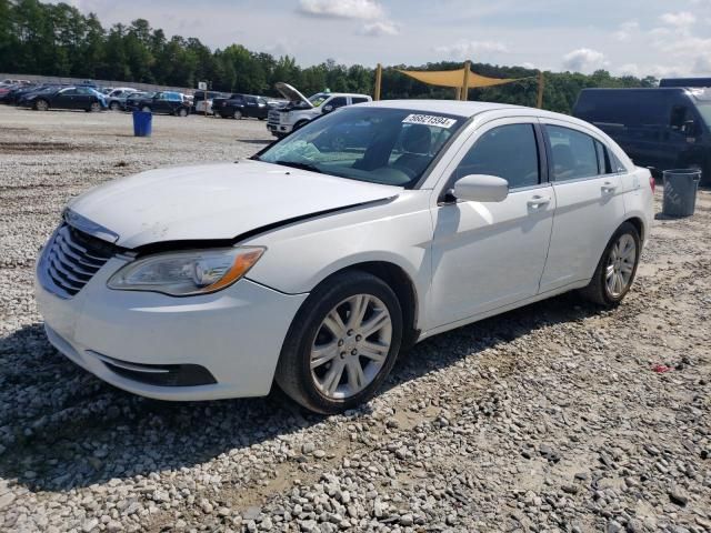 2013 Chrysler 200 LX