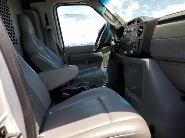 2013 Ford Econoline E250 Van