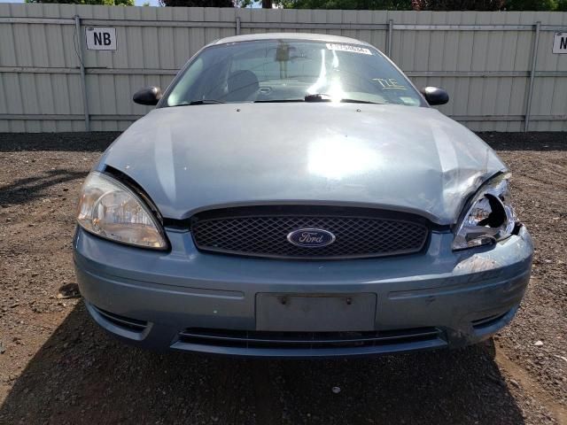 2006 Ford Taurus SE