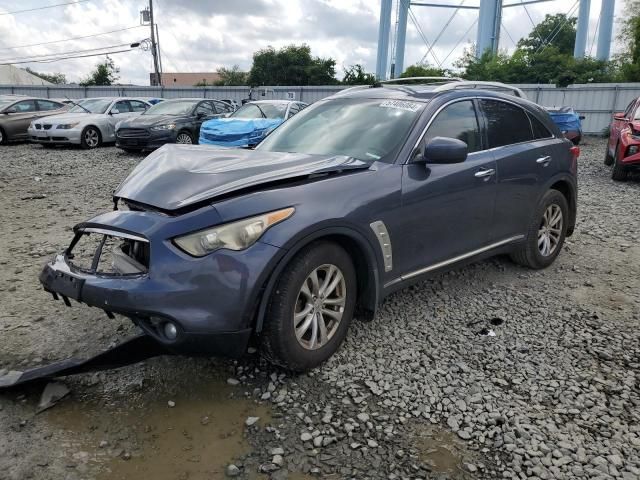 2009 Infiniti FX35