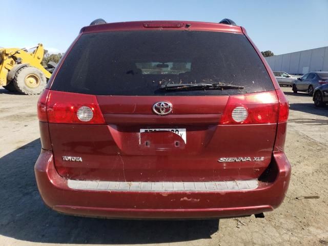 2006 Toyota Sienna XLE