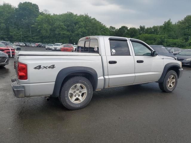 2005 Dodge Dakota Quad SLT