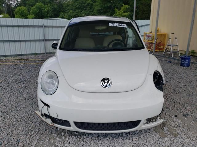 2009 Volkswagen New Beetle S