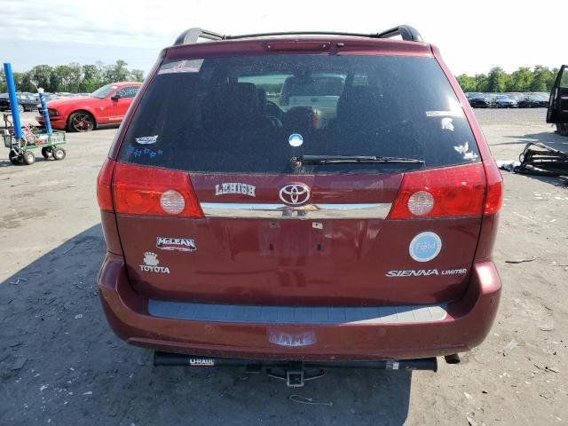 2008 Toyota Sienna XLE