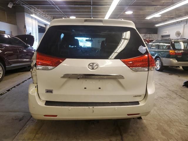 2014 Toyota Sienna XLE