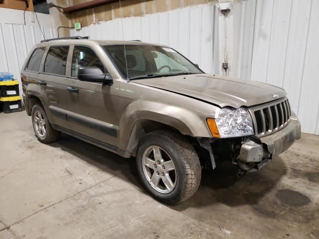 2005 Jeep Grand Cherokee Laredo