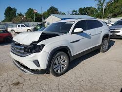 Salvage cars for sale at Wichita, KS auction: 2020 Volkswagen Atlas Cross Sport SE