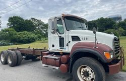 Salvage cars for sale from Copart North Billerica, MA: 2004 Mack 700 CV700