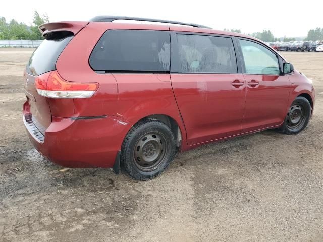 2012 Toyota Sienna LE