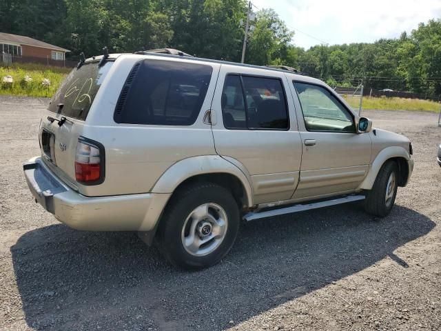 2000 Infiniti QX4