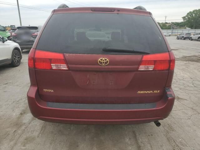 2004 Toyota Sienna XLE