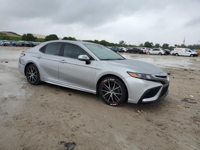 2021 Toyota Camry SE