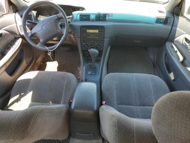 2000 Toyota Camry LE