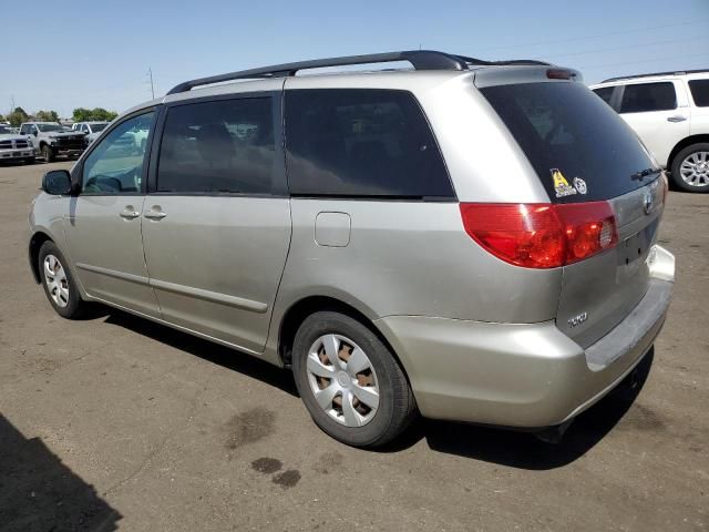 2009 Toyota Sienna CE