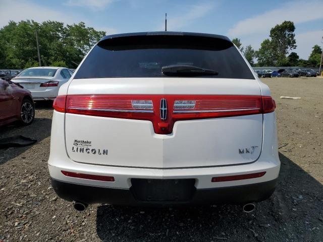 2014 Lincoln MKT