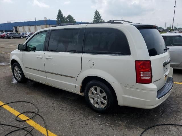 2010 Chrysler Town & Country Touring