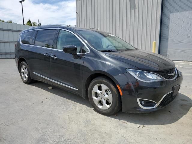 2017 Chrysler Pacifica Touring L Plus