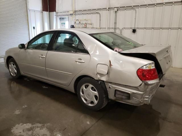 2005 Toyota Camry LE