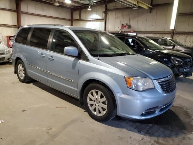 2013 Chrysler Town & Country Touring