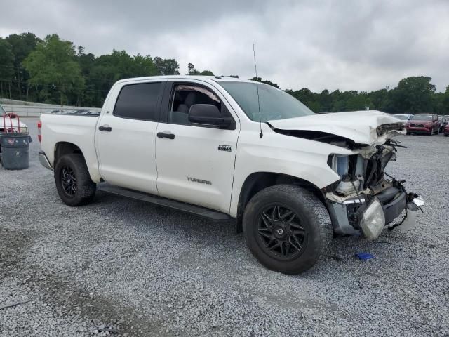 2016 Toyota Tundra Crewmax SR5